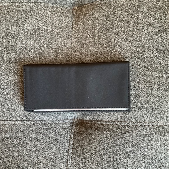 NWT Nine West Black Wallet with Checkbook Multiple Credit Card Holders - Picture 9 of 10